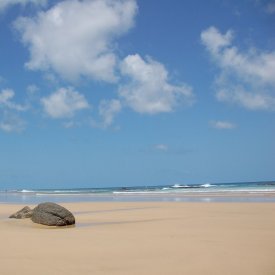 Llegada a Fernando de Noronha: Vila dos Remedios