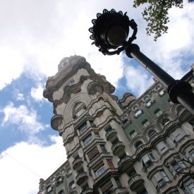 Buenos Aires: Avenida de Mayo, Retiro and Recoleta